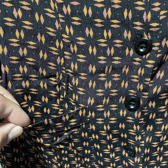 Silence + Noise Shirt Womens Small Geometric Button Front Fitted Top - Picture 6 of 7